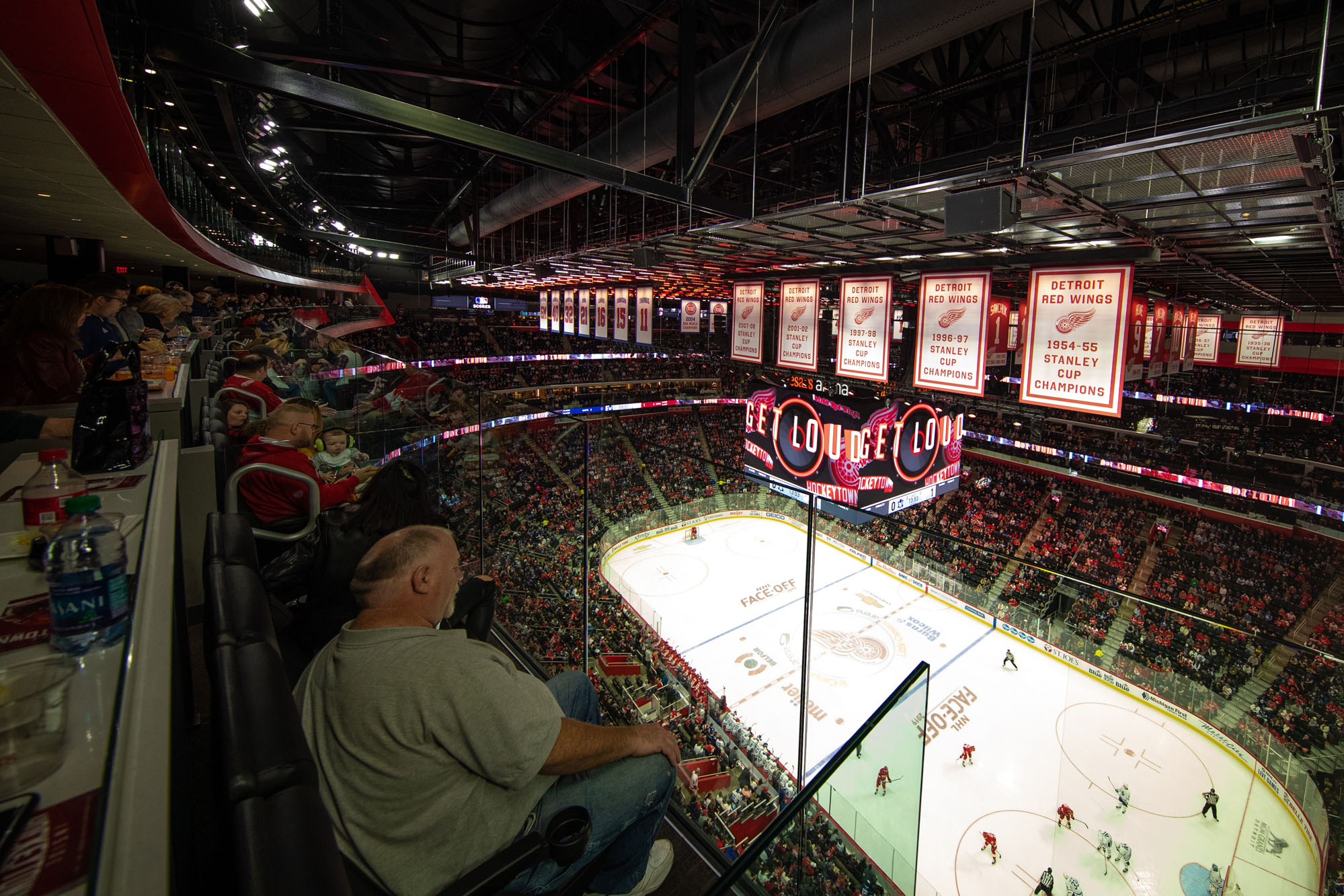 Gondola Box View